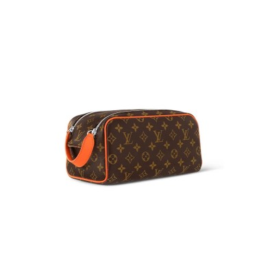 LOUIS VUITTON DOPP KIT M46765 (28*16.5*15cm) 